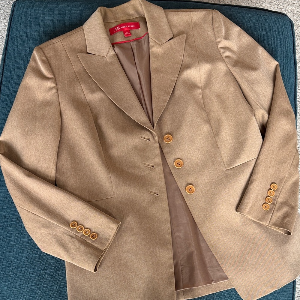 Anne Klein Camel Blazer Sz 10